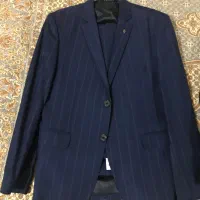 کت شلوار|لباس|سلماس, |دیوار