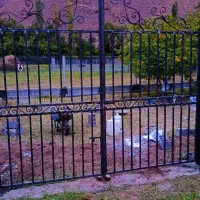 ساخت درب های باغی وپایه های بتونی وحصارکشی|خدمات پیشه و مهارت|قرچک, ولی آباد|دیوار