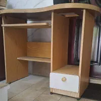 میز کامپیوتر