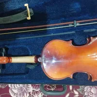 ویالون پونیکس|ویولن|بومهن, |دیوار