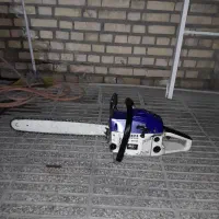 باغبانی و سم پاشی