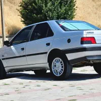 405 دوگانه عروسک