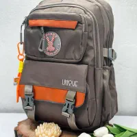 کوله پشتی مدرسه