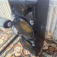 دو عدد باند بزرگ