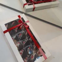 شکلات مغز دار ۱۸ عددی مناسب کادو|خوردنی و آشامیدنی|تهران, یافت آباد جنوبی|دیوار