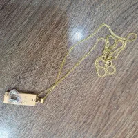 گردنبند و پلاک