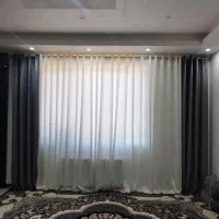 فروش پرده نو، کاملا نو تازه نصب کردم.