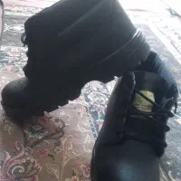 کفش ایمنی سایز۴۲