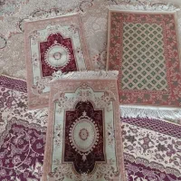 ۳ تا قالیچه در حد نو سالم وتمیز