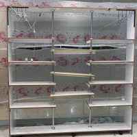 ویترین مغازه