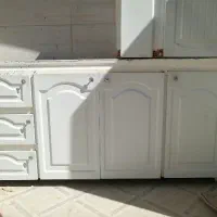 کابینت فلزی دست دوم تمیز  با پوسیدگی جزءی