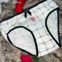 لباس زیر|لباس|تربت جام, شهید غلام زاده|دیوار