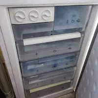 یخچال فریزر در حد نو