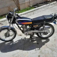 موتور سیکلت هندا 150 cdi در حد آک