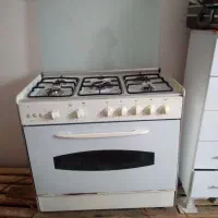 اجاق گاز فردو موتره درحد نو