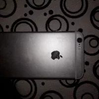 گوشی آیفون باجعبه وشارژر