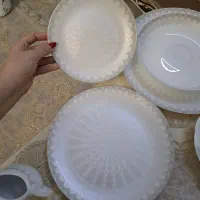 ظروف 48 پارچه نو توضیحات را لطفا بخونید