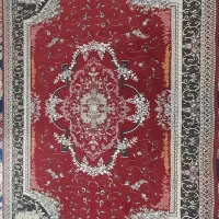 یک تخته فرش ۶ متری و دو عدد پشتی دیواری