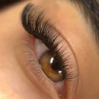 کاشت مژه