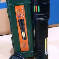 چراغ قوه اسمال سان