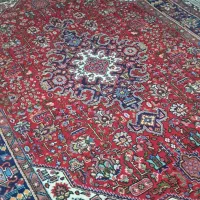 فرش قرمز طبیعی