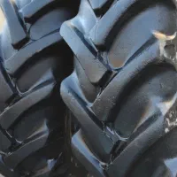 لاستیک جلوتراکتور جفت|قطعات یدکی و لوازم جانبی|دهگلان, |دیوار