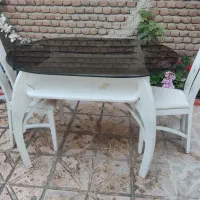 میزغذاخوری ۲نفره باقیمت استثنائی