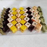 سفارش کیک وشیرینی