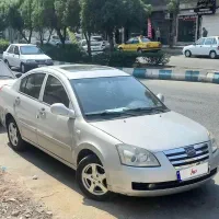 بدون رنگ، کم کارکرد،کارمندی