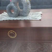 مبل راحتی ب همراه جلومبلی وعسلی