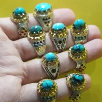 انگشتر فیروزه نیشابور و انگشتر باباقوری