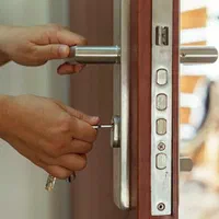 کلیدسازی سیار شبانه روزی (منزل و خودرو)