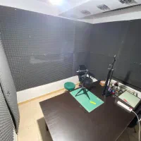 استودیو ضبط صدا و پادکست (آکوستیک کامل)اجاره ساعتی|اجارهٔ کوتاه‌مدت دفتر کار و فضای آموزشی|رشت, کوی عرفان|دیوار