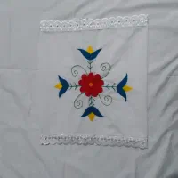 روبالشی  گلدوزی شده با دست