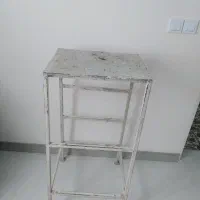 چهارپایه آهنی