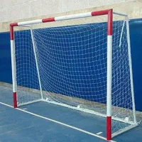 یک جفت دروازه فوتسال استاندارد چرخدار