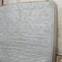 یک عدد تشک دو نفره به فروش میرسد