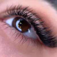 اصلاح ابرو و صورت خدمات اکستنشن مژه با تخفیف ویژه