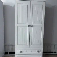 تخت نوزاد ونوجوان با تشک و دوکمد و ویترین|اسباب و اثاث بچه|کهریزک, |دیوار