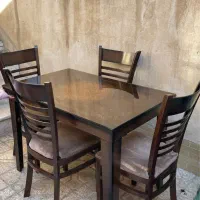 میز نهار خوری ۴نفره در حد نو|میز و صندلی غذاخوری|مشهد, رسالت|دیوار