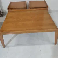 یک عدد میز جلو مبلی و دو عدد عسلی