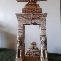 ۳ عدد مجسمه سنگی تخت جمشید و مقبره کوروش