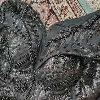 منجوق دوزی کار در منزل