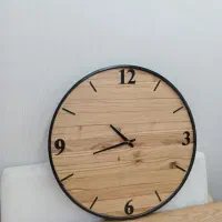 ساعت دیواری