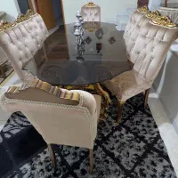 مبل و غذا خوری