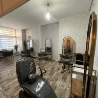 اجاره اتاق-صندلی-میزناخن و تخت در سالن زیبایی