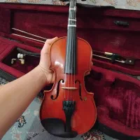 ویالون ۱/۸ به همراه سه پایه