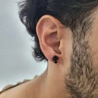 پرسینگ‌گوش-سوراخ کردن گوش|خدمات آرایشگری و زیبایی|دهدشت, |دیوار