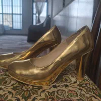 کفش مجلسی طلایی