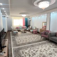 یک واحد آپارتمان تک واحدی طبقه اول